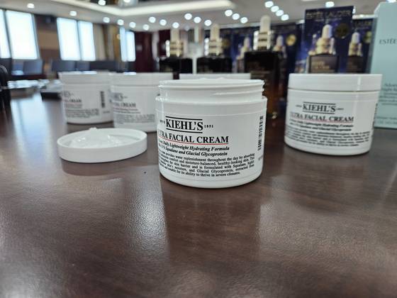 Counterfeit Chinese cosmetics disguised as U.S.-made Kiehl’s products [KOREA CUSTOMS SERVICE]