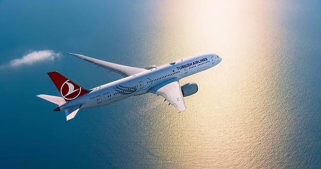 세계에서 가장 많은 취항지를 보유하고 있는 터키항공 여객기