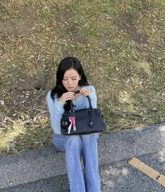 지수 소셜 계정 캡처