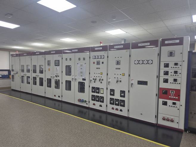 [서울=뉴시스] 수배전 설비_비상발전기 실습실. 2025.05.12. (사진=서울시 제공) *재판매 및 DB 금지