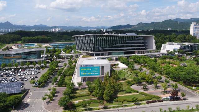 ▲완주군이 전주세무서와 함께 5월 종합소득세·개인지방소득세 신고를 위한 합동신고창구를 19~23일 운영한다. ⓒ완주군 제공