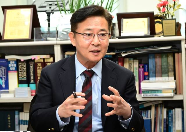 홍용표 전 통일부 장관 권욱 기자