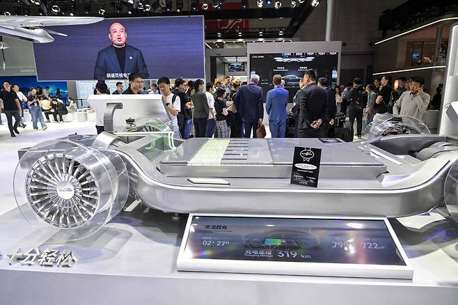 4월 24일 상하이 모터쇼에서 선보인 CATL 배터리 [AFP 연합뉴스 자료사진]