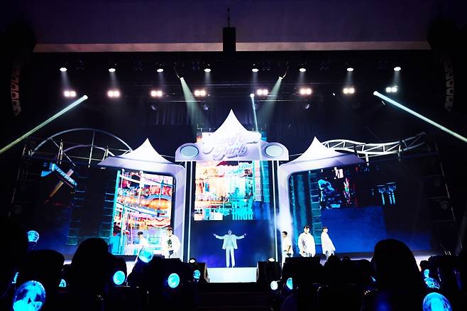 사진 제공=어비스컴퍼니