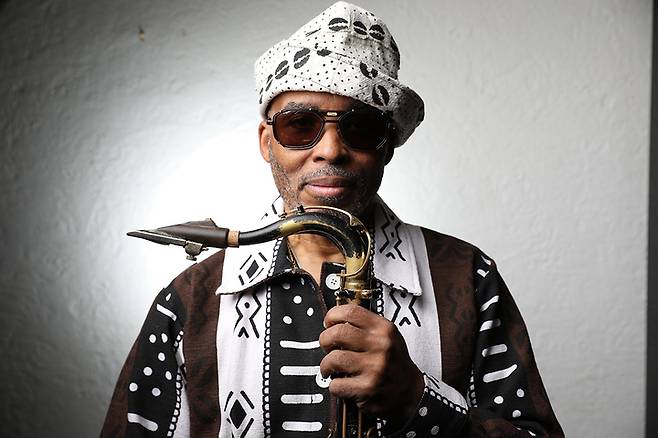 스티브 캐링턴 트리오 인피니티.