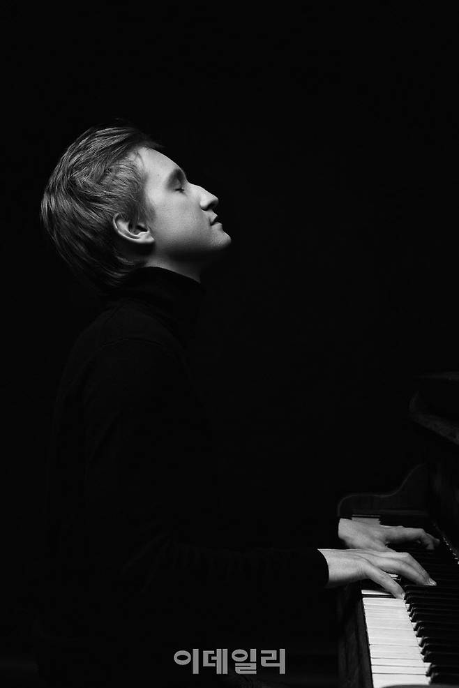 피아니스트 드미트리 마슬레예프. (사진=마스트미디어)