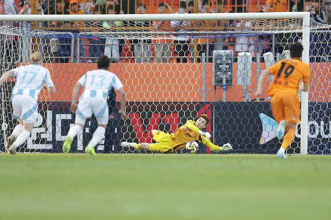 제주월드컵경기장/ K리그1/ 제주SKFC vs 울산HDFC/ 울산 조현우/ PK 선방/ 사진 김정수