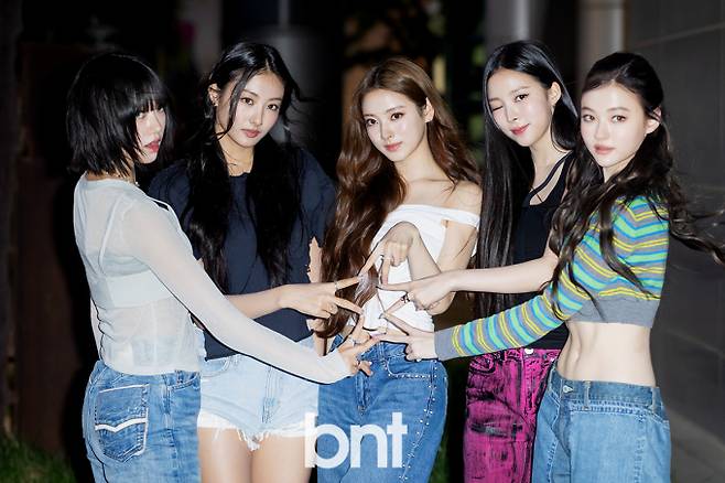 미야오 수인, 가원, 안나, 나린, 엘라