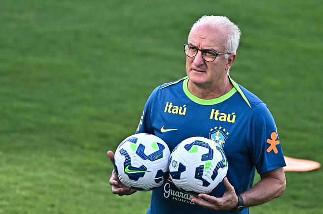 브라질 대표팀 지휘봉을 내려놓은 도리바우 주니오르 감독. EPA=연합뉴스