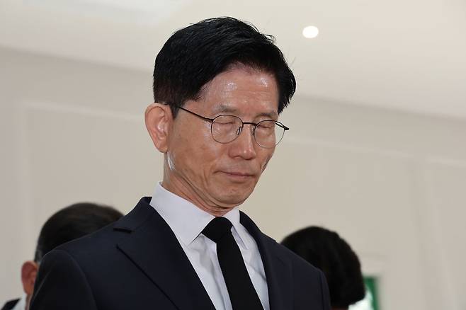 국민의힘 김문수 대선 후보가 13일 대구 신암선열공원을 방문해 참배하고 있다. 연합뉴스