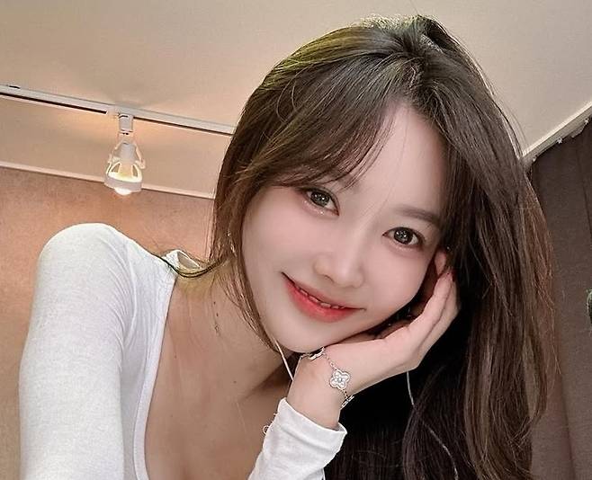 BJ 박가을 [박가을 소셜미디어]