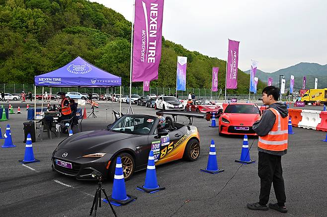 올해 첫 경기에서도 당당히 포디엄 정상에 올랐다. 사진: 김학수 기자