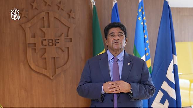 카를로 안첼로티 감독의 브라질 대표팀 부임 소식을 알리는 에드날두 호드리게스 브라질축구협회장. /사진=브라질축구협회 공식 홈페이지 영상 갈무리