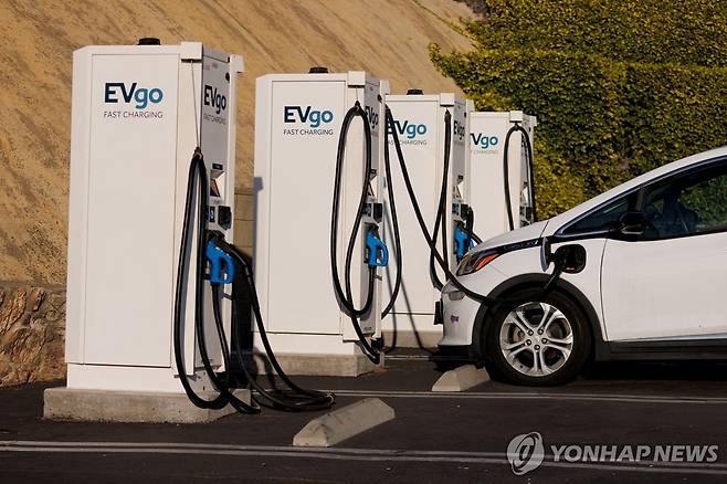 미국의 전기차 충전소 [로이터 연합뉴스 자료사진. 재판매 및 DB 금지]
