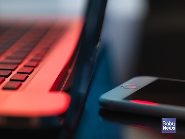 13일 한국소비자원은 최근 SK텔레콤 가입자 유심(USIM) 해킹 사고를 악용해 소비자원을 사칭한 피싱·스미싱 문자가 발송되고 있어 소비자들의 주의를 당부했다.&nbsp;ⓒ베이비뉴스