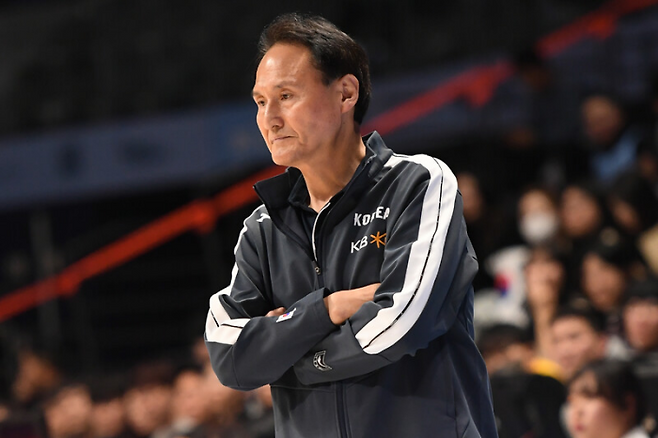 프로농구 감독과 코치로 모두 챔피언결정전 우승을 경험한 한국 남자 농구대표팀 안준호 감독. 대한민국농구협회 제공