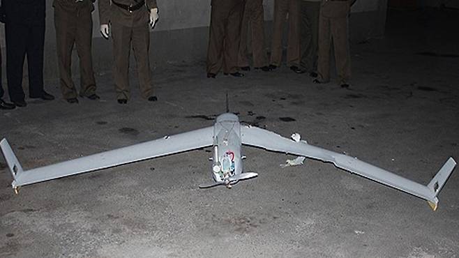 추락된 무인기 사진