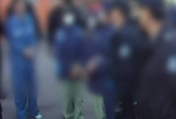 사건 관련 경찰에 체포된 노숙인들과 청소년들. [사진=SBS 그것이알고싶다 캡처]