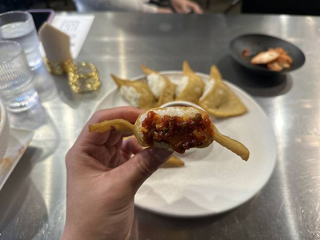 North Korean dububab [SEO JI-EUN]