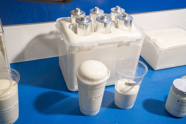 EV 프로텍트 4006이 도포된 모습 사진 모터매거진 최재혁 기자