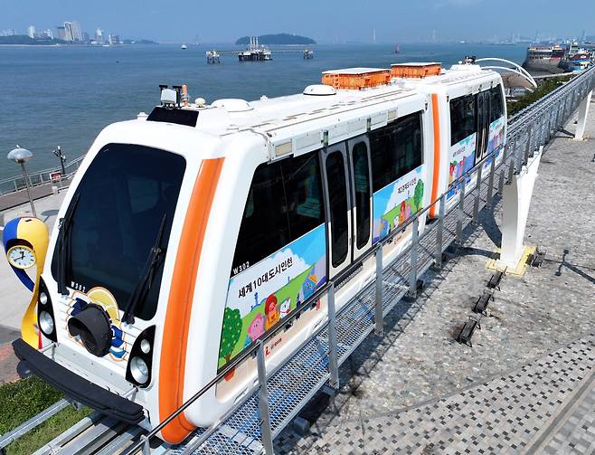 월미바다열차. [뉴시스]