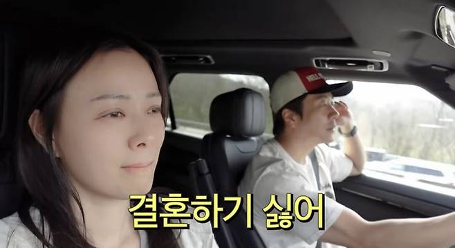 [서울=뉴시스] 손태영(왼쪽), 권상우. (사진=유튜브 채널 'Mrs.뉴저지 손태영' 캡처) 2025.05.14. photo@newsis.com *재판매 및 DB 금지