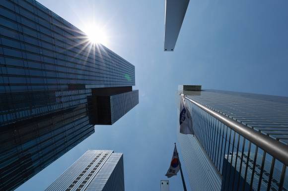 서울 서초구에 위치한 삼성전자 서초사옥. 2025.4.30 연합뉴스