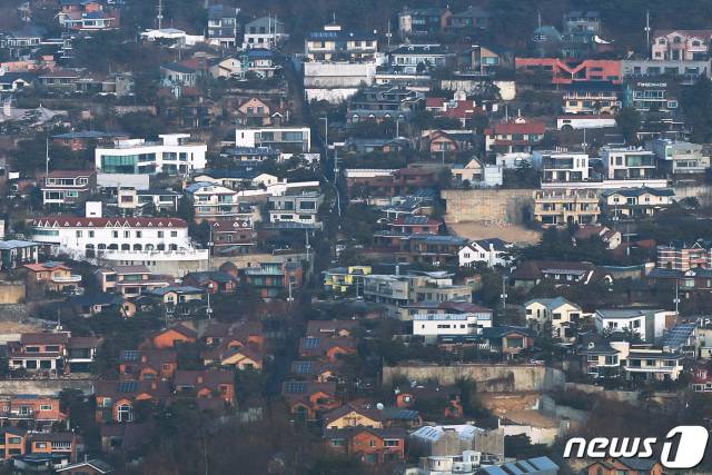 평창동 주택가의 모습. 뉴스1