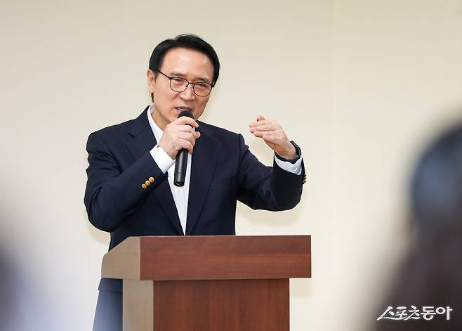 경기도교육청(교육감 임태희)은 지난 13일, 한국매니페스토실천본부가 실시한 ‘2025 전국 교육감 공약이행 및 정보공개 평가’에서 최고 등급인 SA등급을 획득했다(임태희 교육감). 사진제공｜경기도교육청