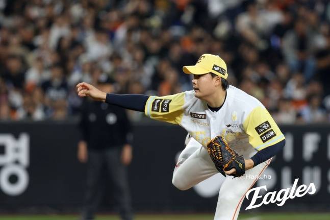 한화 한승혁이 13일 대전 두산전에서 역투했다. /사진=한화 이글스 제공