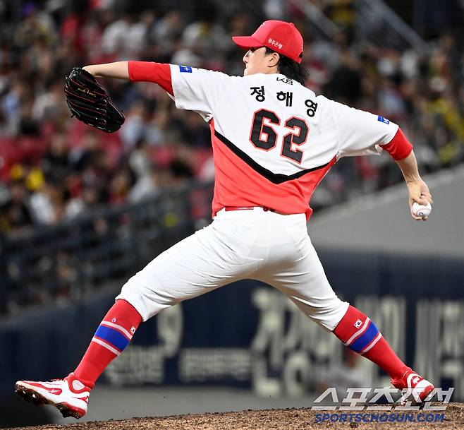 15일 광주KIA챔피언스필드에서 열린 롯데와 KIA의 경기, KIA 정해영이 역투하고 있다. 광주=허상욱 기자wook@sportschosun.com/2025.05.15/