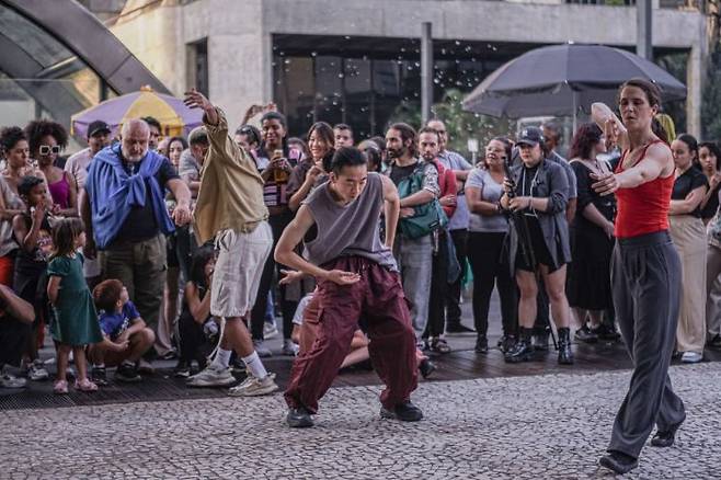 한국-브라질 무용 협업(브라질)   [사진 제공= 문화체육관광부]