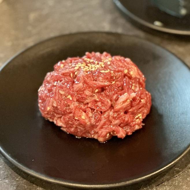 IMG_4010.jpeg 마장동을 떠나 이제 신사동에서 한우로 배채우기