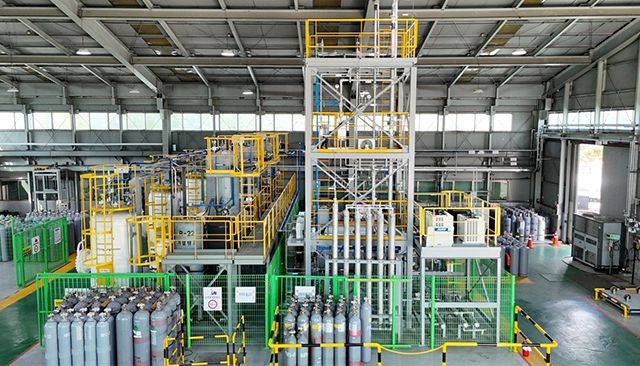 동성화인텍 울산 영남공장 소화약제 냉매 회수·정제 설비. 동성케미컬 제공