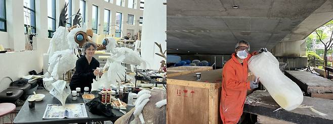 ▲ 1. 이탈리아 인형 제작자 라울라 바툴로니 데이비스가 축제의 마스코트가 될 대형 새 인형을 만들고 있는 모습. 2. 이탈리아 인형 제작자 지미 데이비스가 4~5m 규모의 대형 인형을 제작 중인 모습.