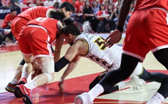 끝까지. 사진[연합뉴스]