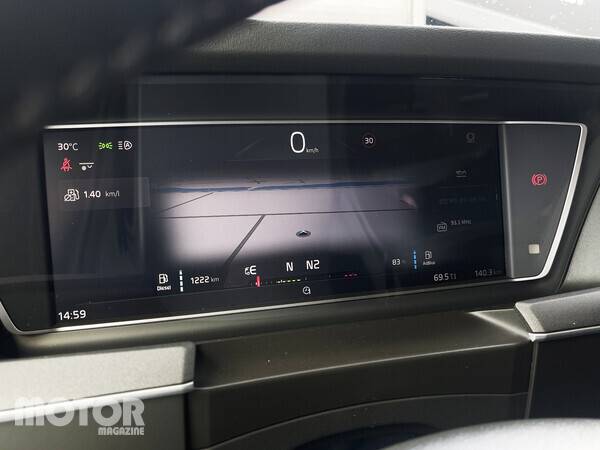 볼보 FH 에어로 계기판 화면 사진 모터매거진 윤성 기자