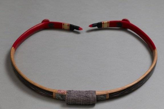 부린활(활시위를 벗긴 활).