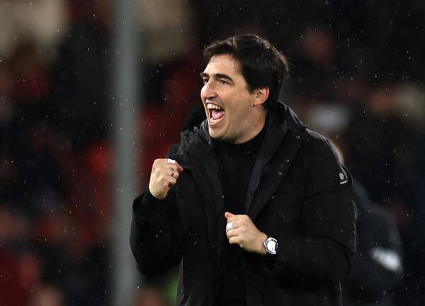 ▲ 차기 토트넘 홋스퍼 사령탑으로 거론되는 마르코 실바 풀럼FC 감독(사진 맨 위), 토마스 프랭크 브렌트포드 감독(가운데), 안도니 이라올라 AFC본머스 감독(사진 맨 아래). ⓒ연합뉴스/AFP/AP/REUTERS