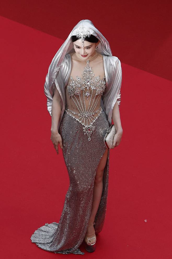 ▲ 칸 레드카펫에 참석한 자오잉쯔. ⓒ연합뉴스/로이터