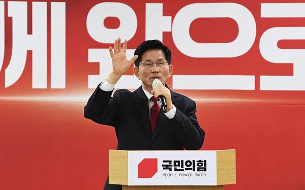 김문수 국민의힘 대선후보는 12일 국민의힘 대전시당에서 열린 충청권 선거대책위원회 출정식에 참석했다. 사진=김주형 기자 kjh2667_@cctoday.co.kr