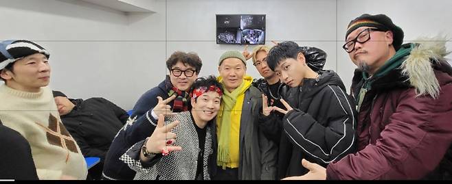 크라잉넛과 함께한 김버드 [사진제공=김버드]