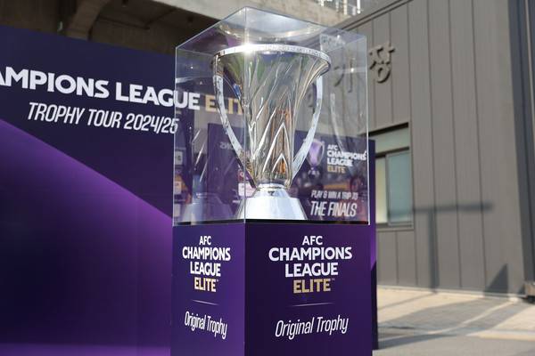 아시아축구연맹 챔피언스리그 엘리트(ACLE) 트로피. 한국프로축구연맹 제공