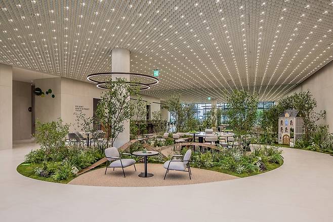 더샵갤러리 4층 힐링포레스트