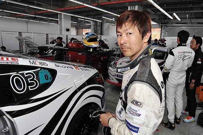 김정수 단장은 '타카유키 아오키' 등 유명 일본인 선수를 영입 '국내 모터스포츠 경쟁'에 열기를 더해왔다. 사진: 김학수 기자