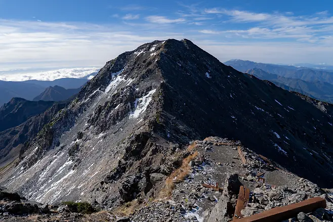 7decf675c0f06a8323ec86ec4f9c706885ac867ed540d9c741c336f147924b84df9787b38b2e573a604a2a832be40ce1ff36be5574e5