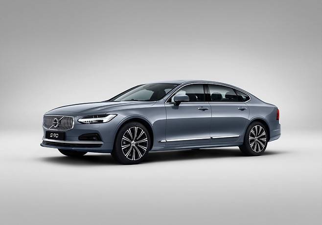 볼보 S90 사진=볼보