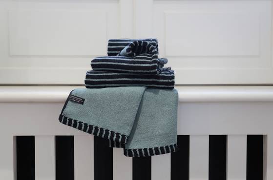 송월타올의 호텔 수건 라인. 송월타올