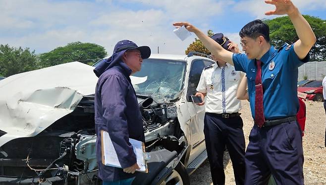 과테말라에 한국 교통사고 조사 기법 전수 [주과테말라 한국대사관 제공. 과테말라시티=연합뉴스. 재판매 및 DB 금지]