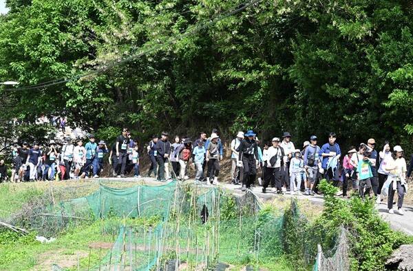 진해만생태숲걷기대회가 18일 창원시 진해구 풍호공원운동장 및 진해드림로드 일원에서 열렸습니다. /김구연 기자